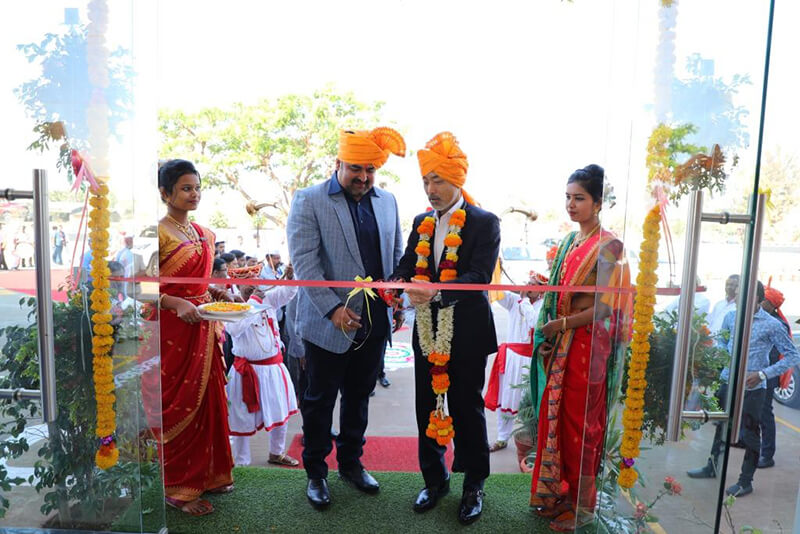 Mr. Masakazu Yoshimura - Managing Director - Toyota Kirloskar Motor inaugurating a new dealership at Kolhapur